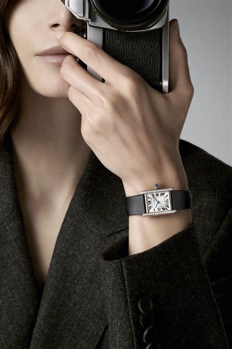 cartier tank must women's.